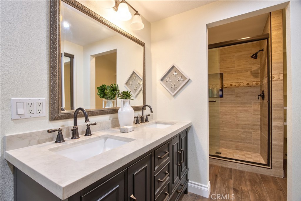 23782 Hillhurst Drive 3