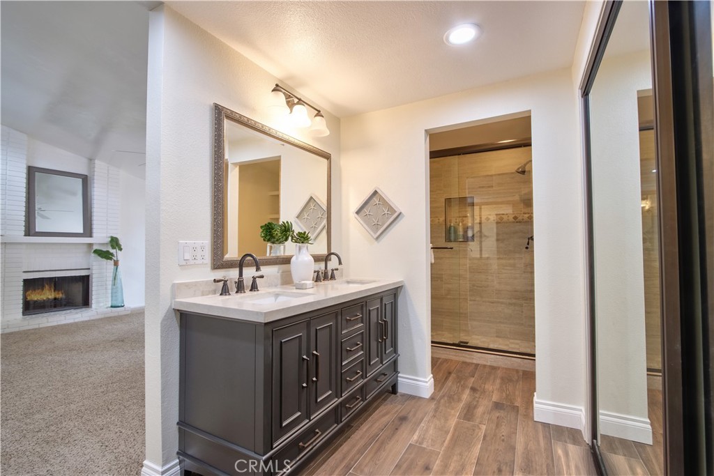 23782 Hillhurst Drive 3