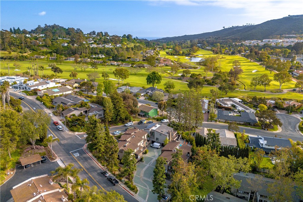 23782 Hillhurst Drive 3