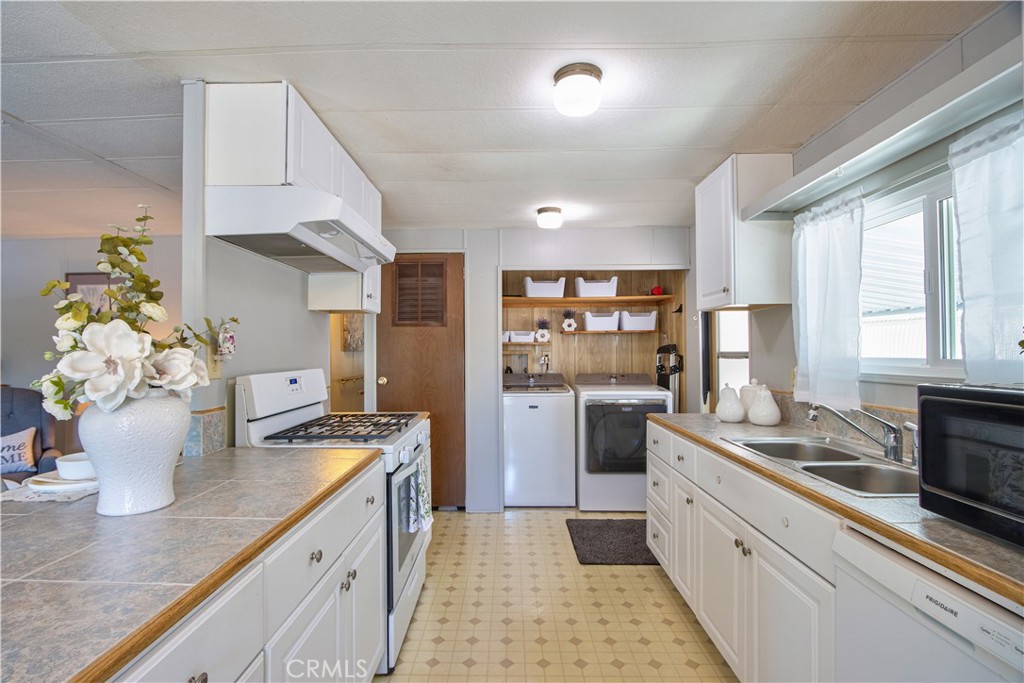 31130 S General Kearny Road 151