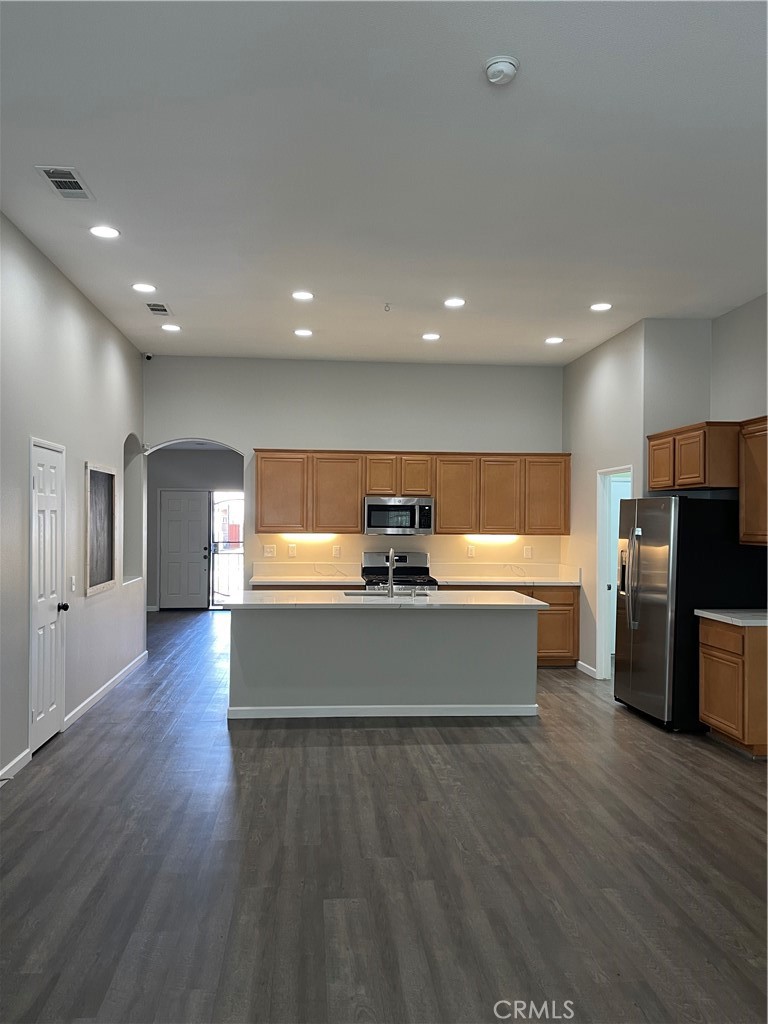 24898 Sunset Vista Avenue