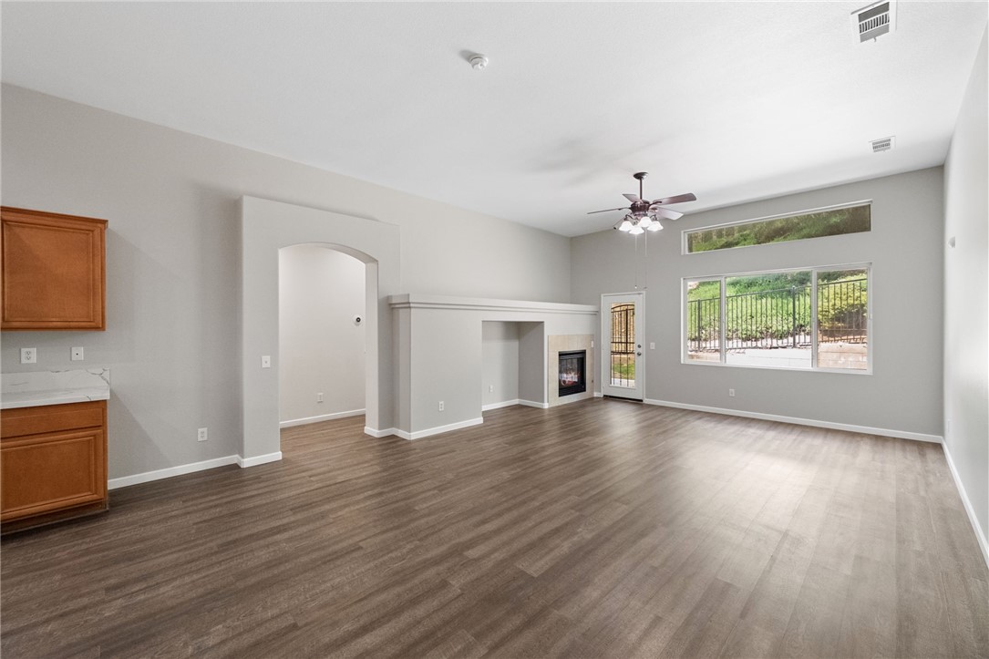 24898 Sunset Vista Avenue