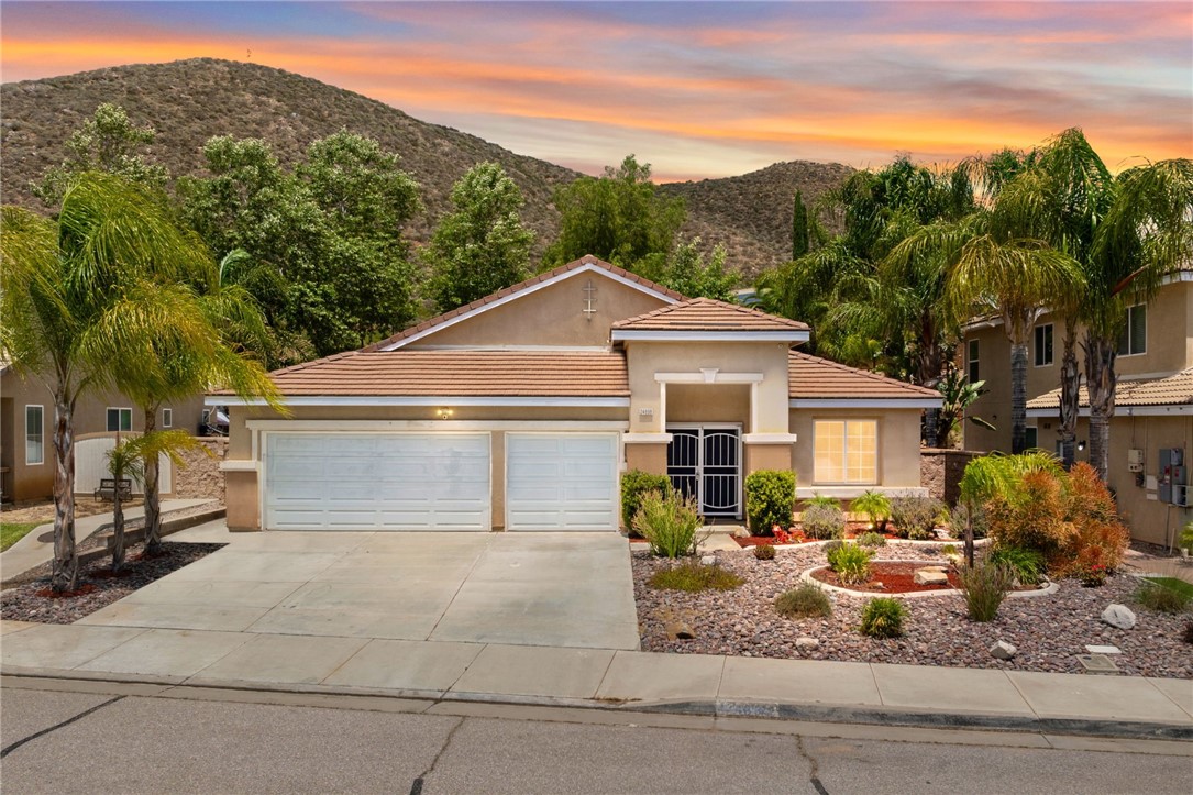 24898 Sunset Vista Avenue