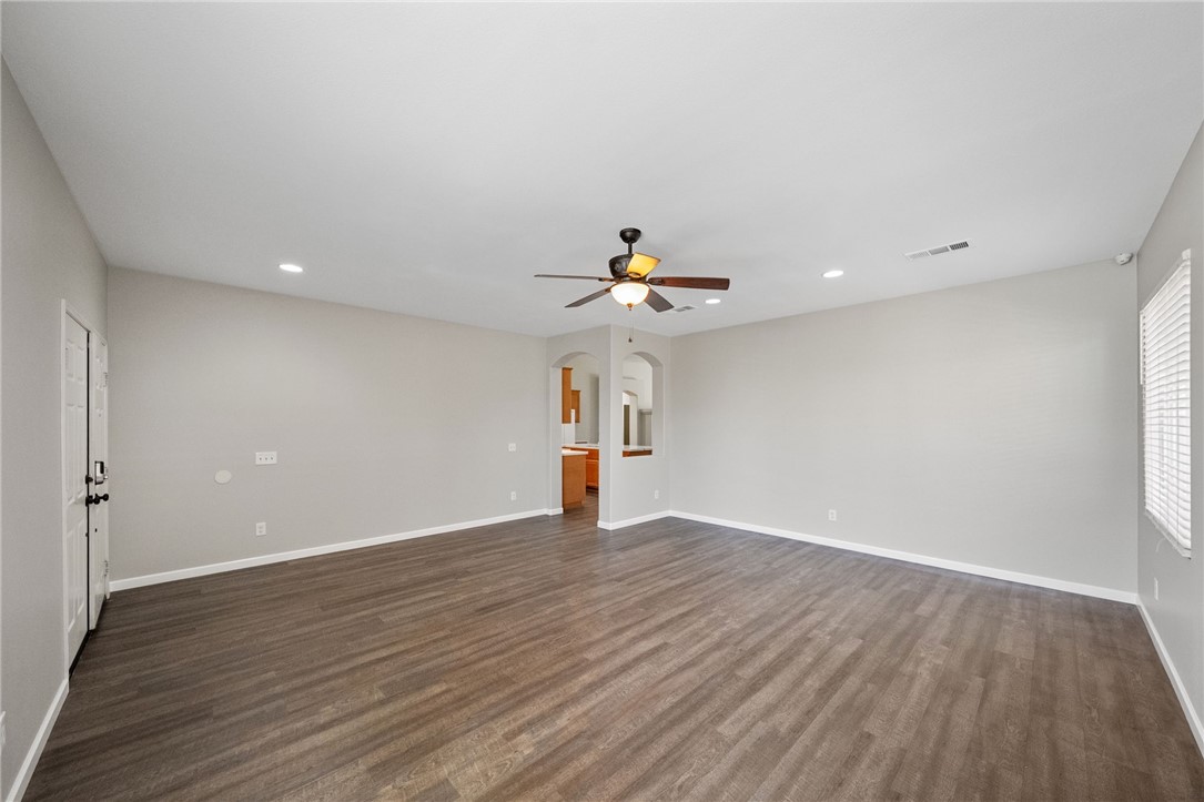 24898 Sunset Vista Avenue