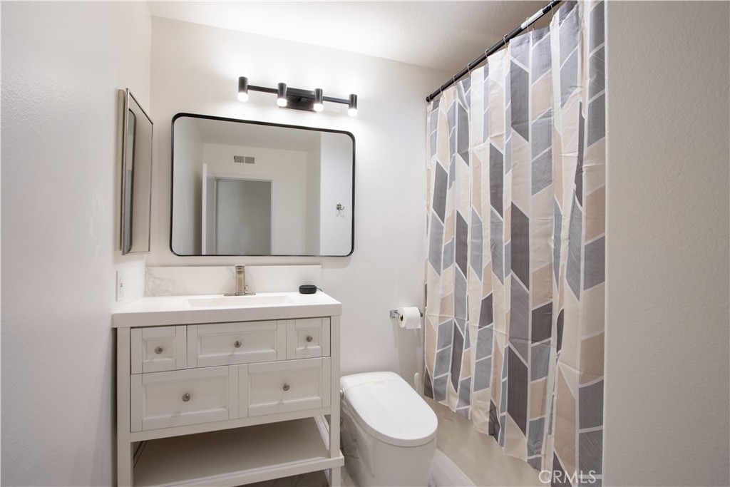 44632 Camino. Gonzales