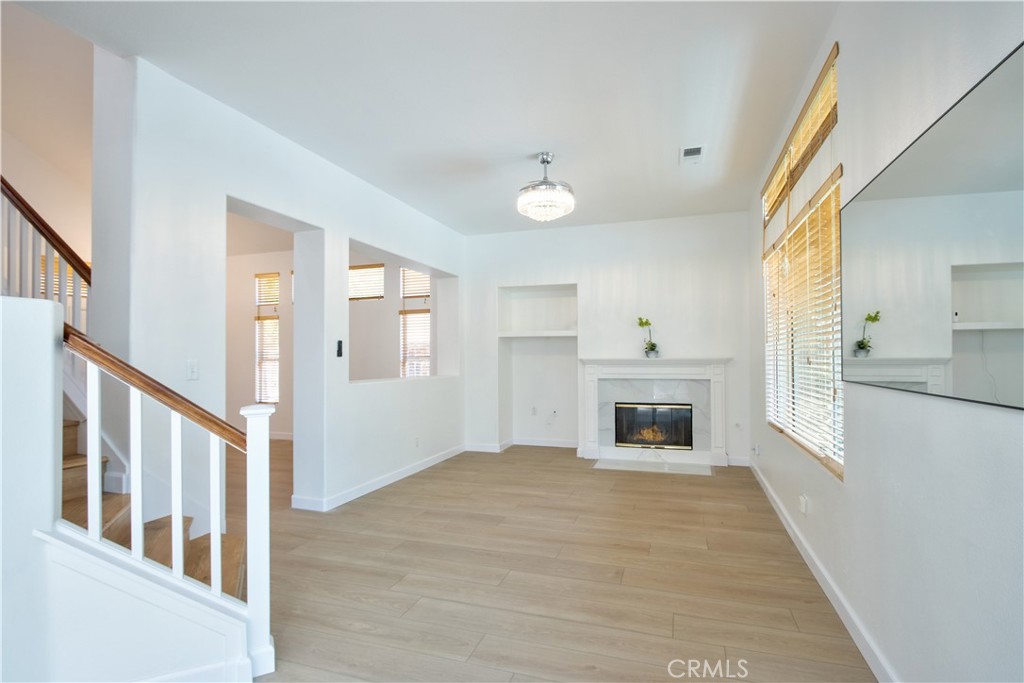 44632 Camino. Gonzales