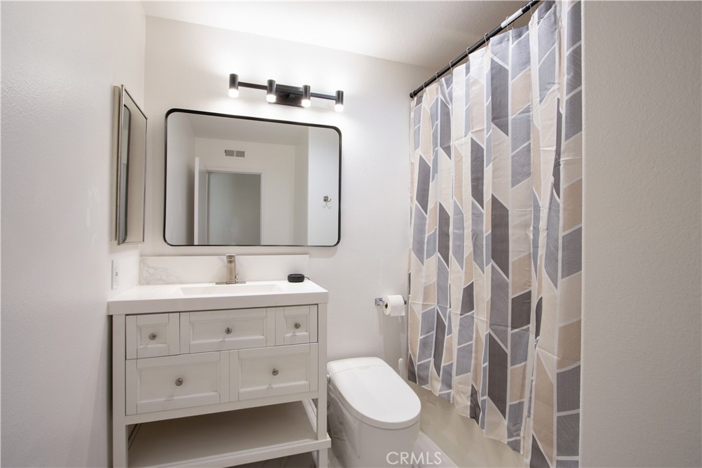 44632 Camino. Gonzales