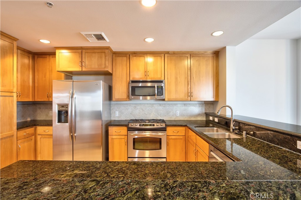 301 Mission Avenue 602