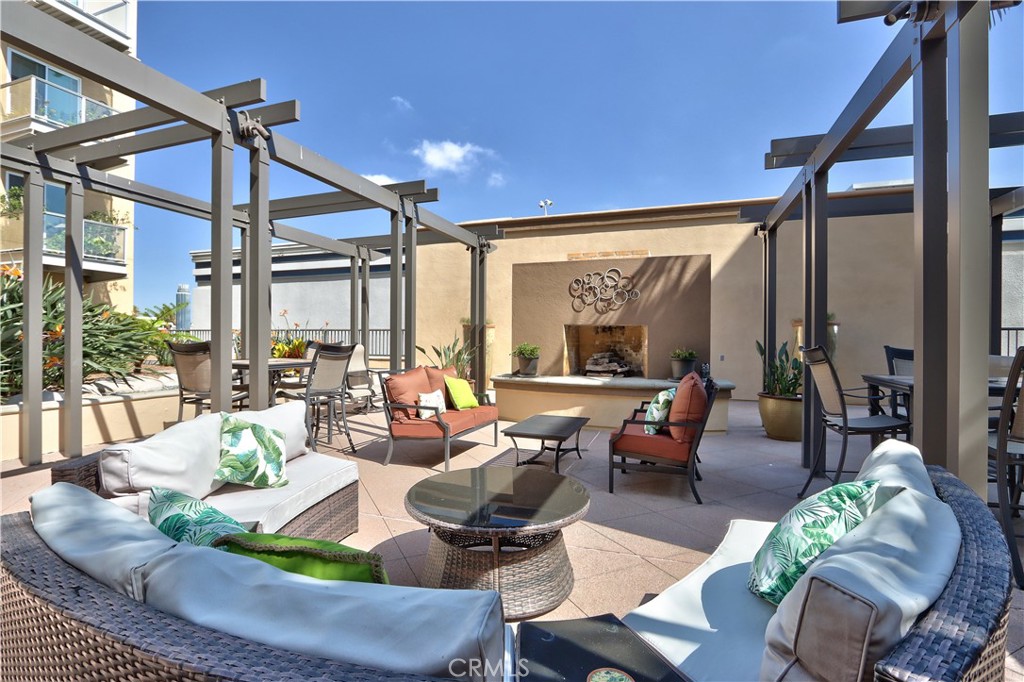 301 Mission Avenue 602