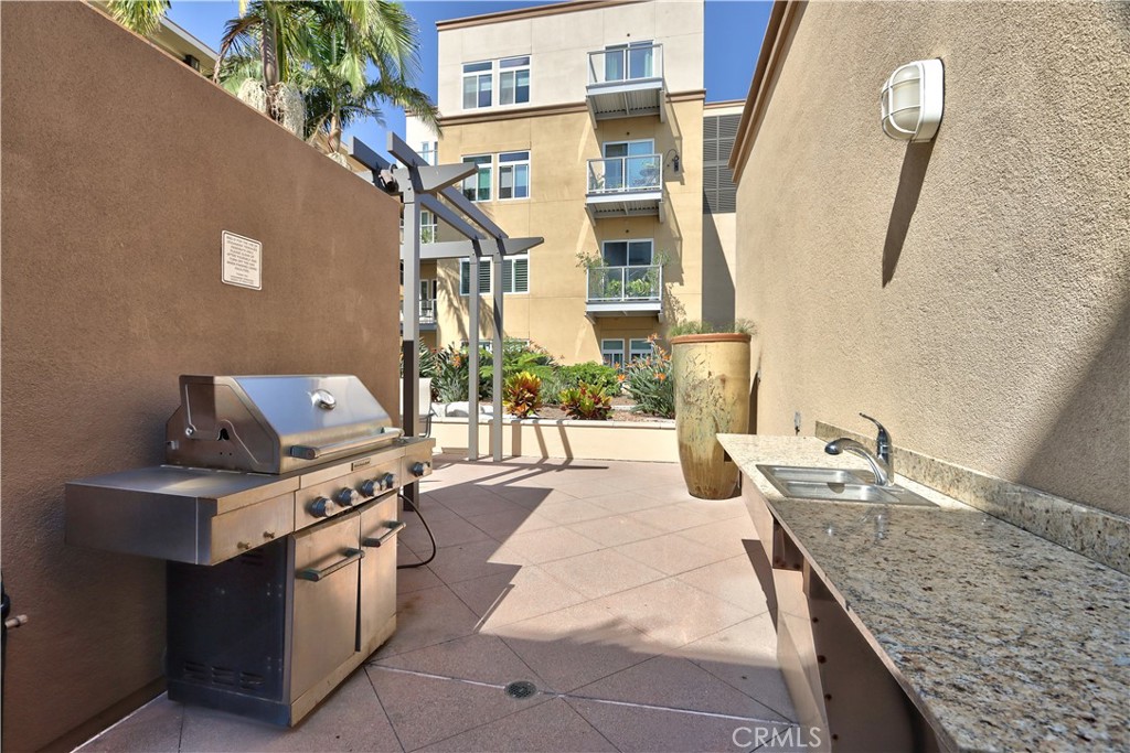 301 Mission Avenue 602