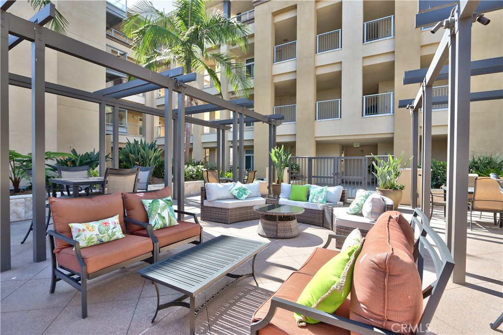 301 Mission Avenue 602