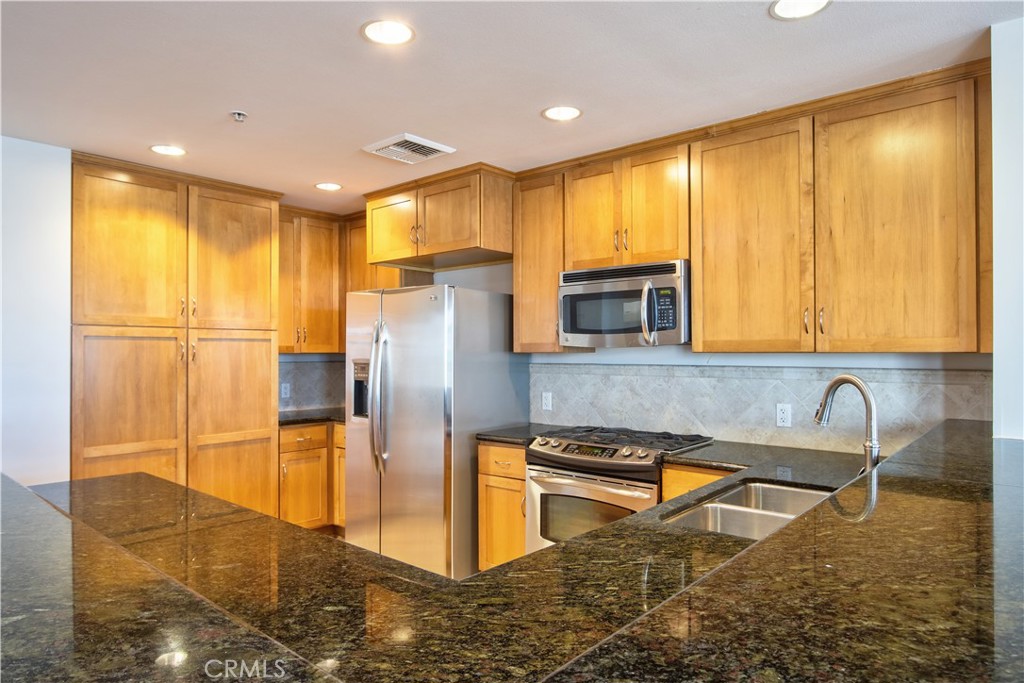 301 Mission Avenue 602