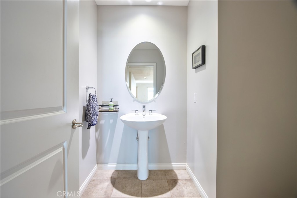 301 Mission Avenue 602