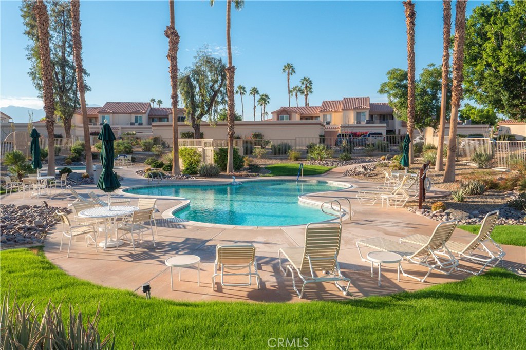 78223 Scarlet Court