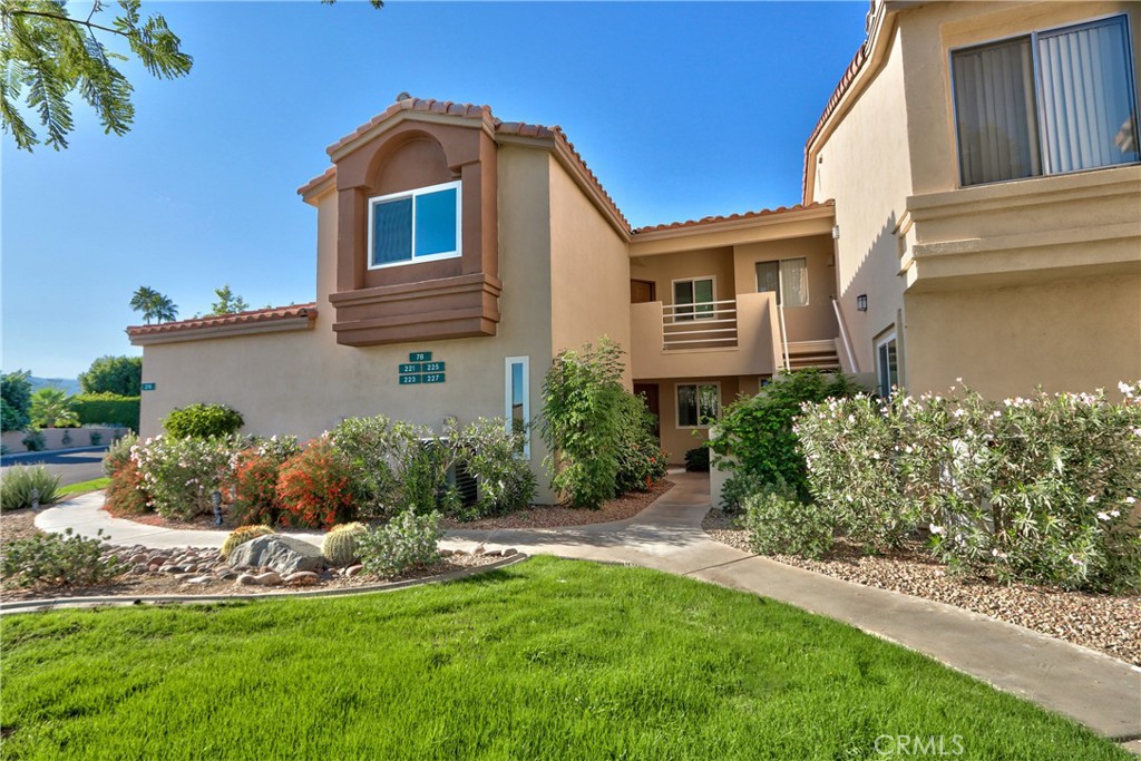 78223 Scarlet Court