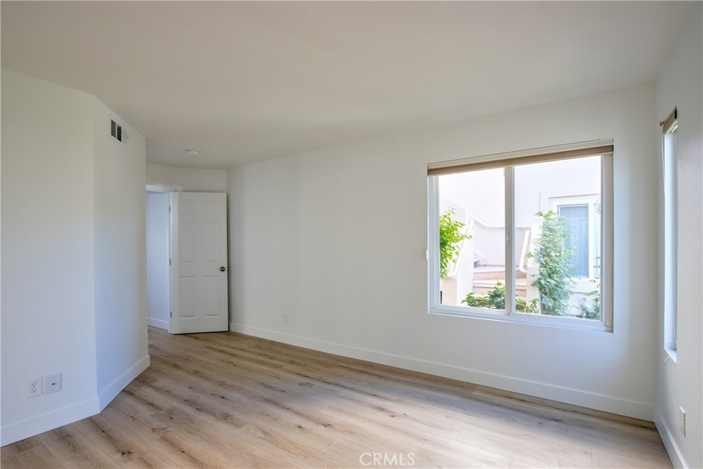 78223 Scarlet Court