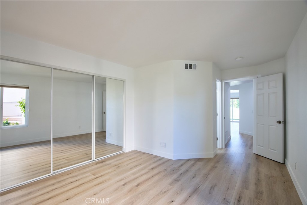 78223 Scarlet Court