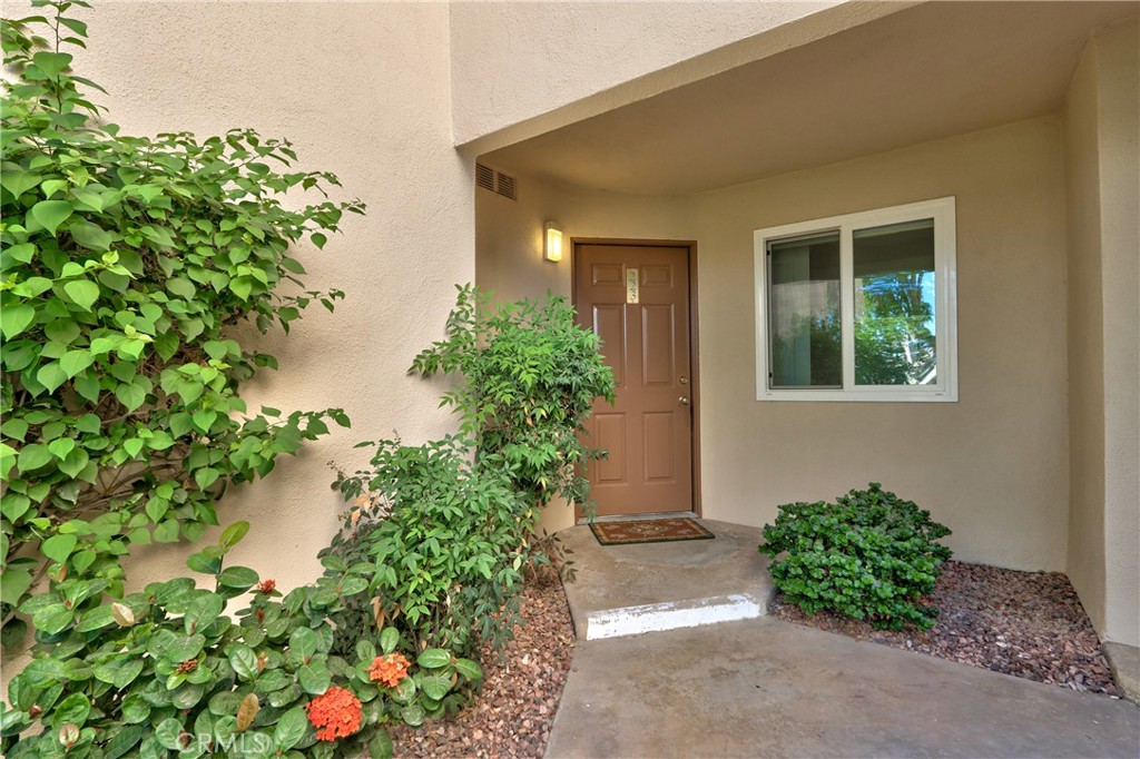 78223 Scarlet Court