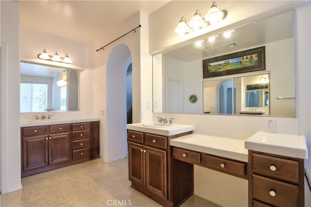 31220 Locust Court