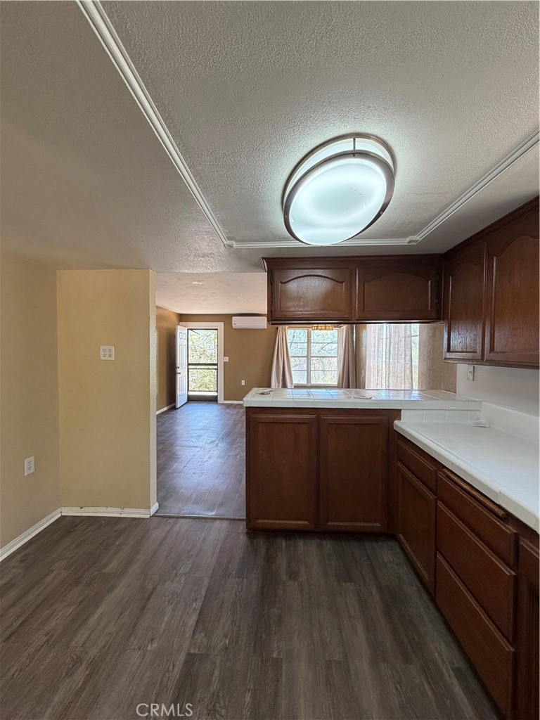 35600 Mitchell