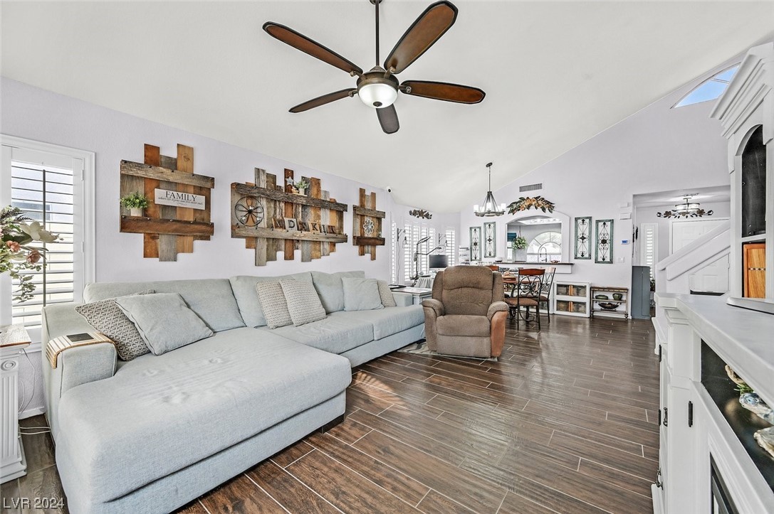 8725 Country Pines Avenue