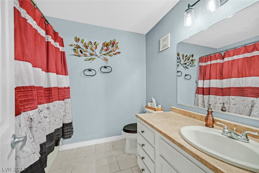 2725 South Nellis Boulevard 1099