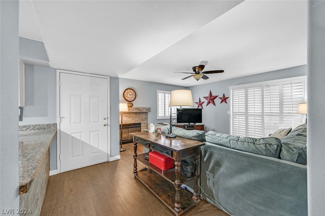 2725 South Nellis Boulevard 1099