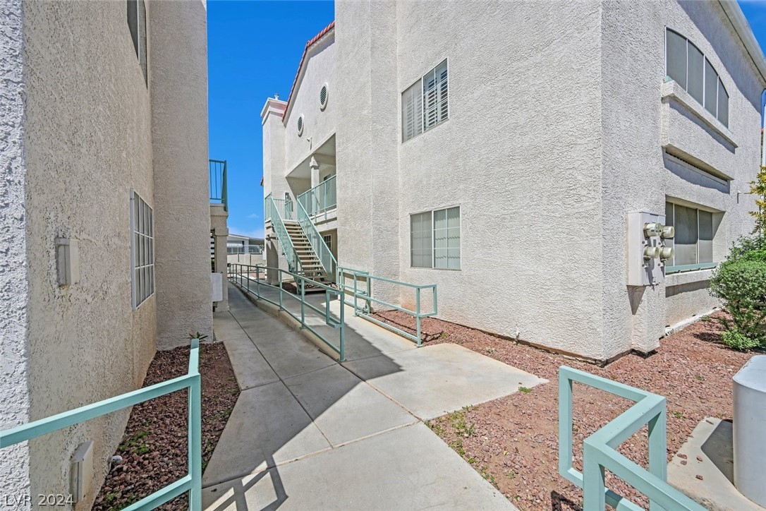 2725 South Nellis Boulevard 1099