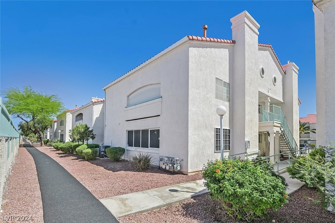 2725 South Nellis Boulevard 1099