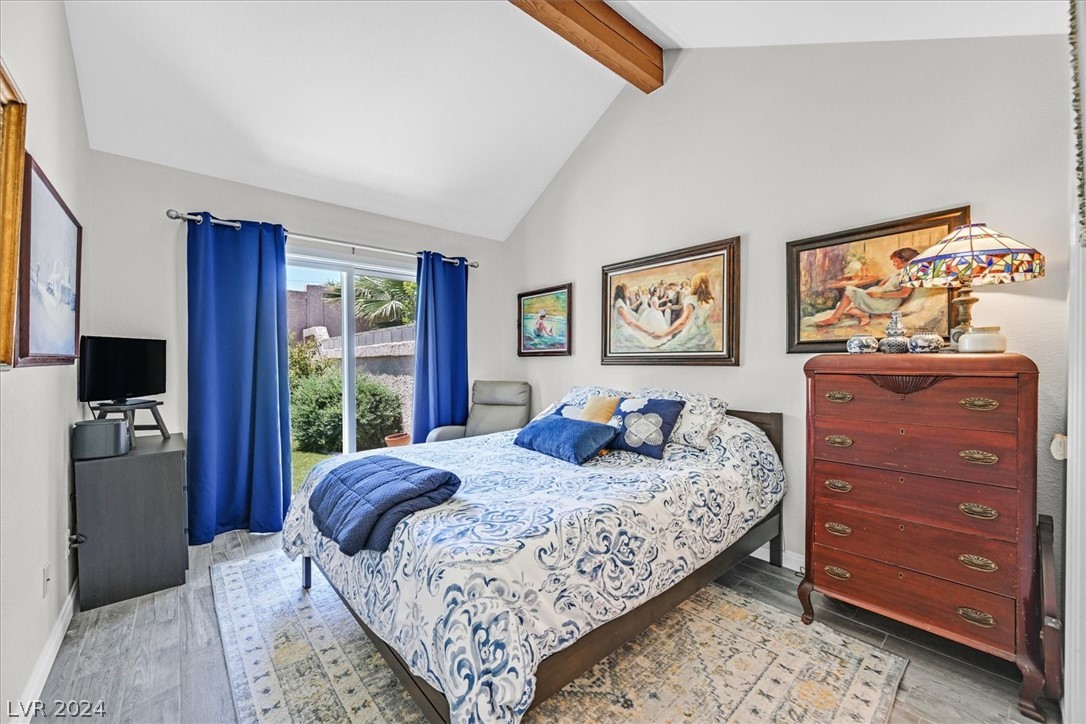 3953 Weybridge Drive