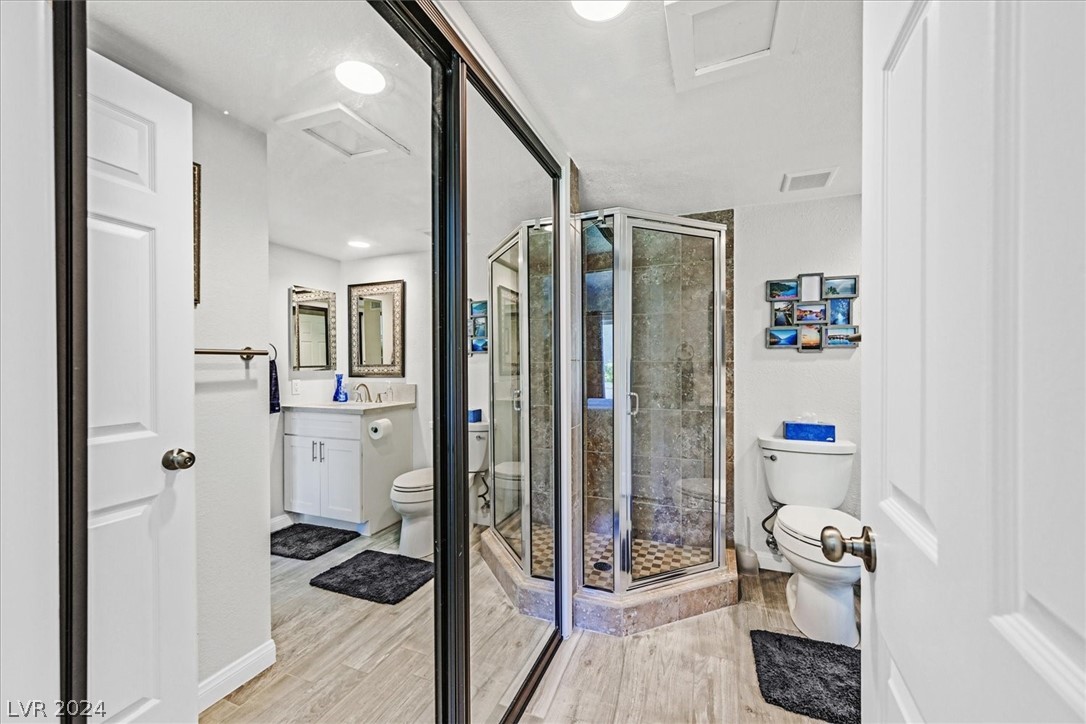 3953 Weybridge Drive