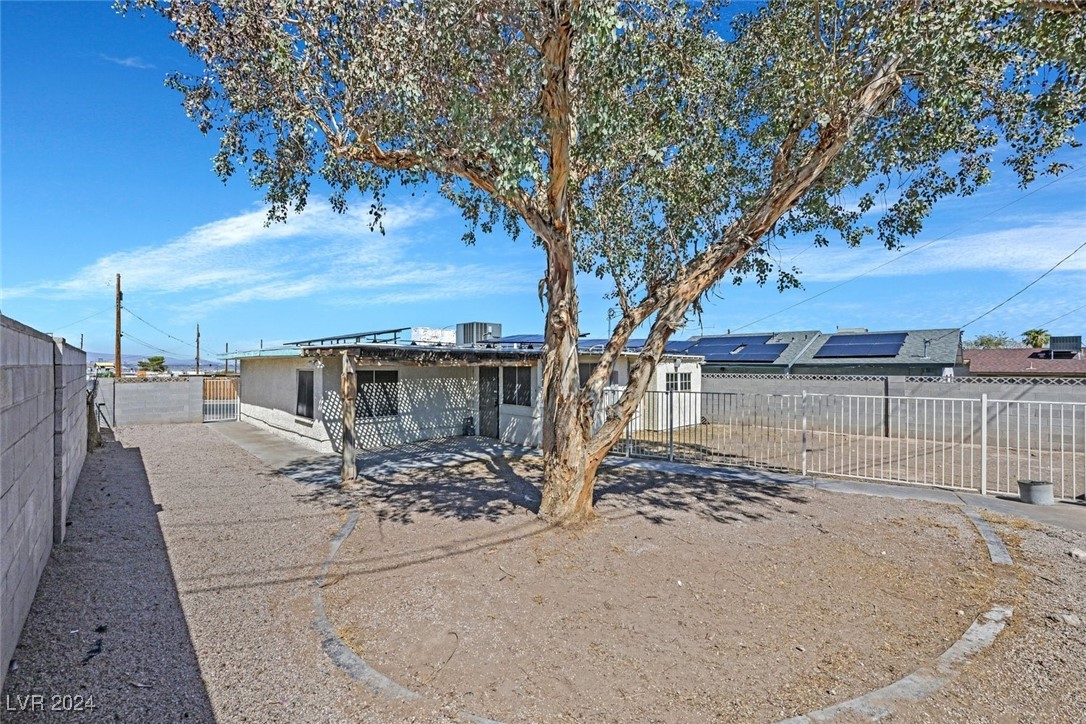23 East Pacific Avenue