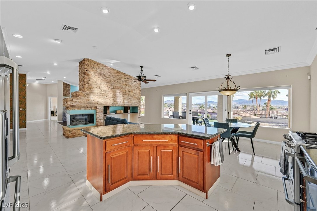 904 Rhyolite Terrace