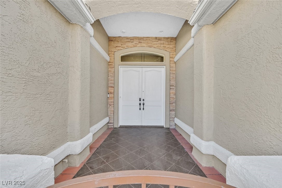 904 Rhyolite Terrace