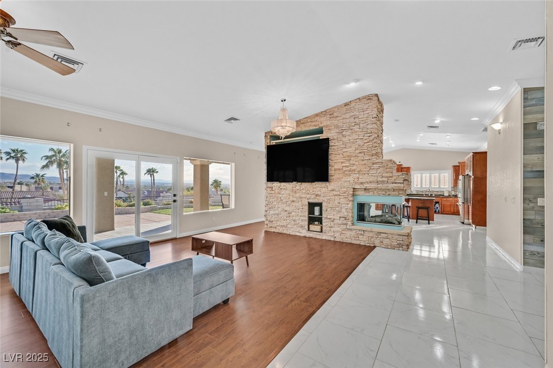 904 Rhyolite Terrace