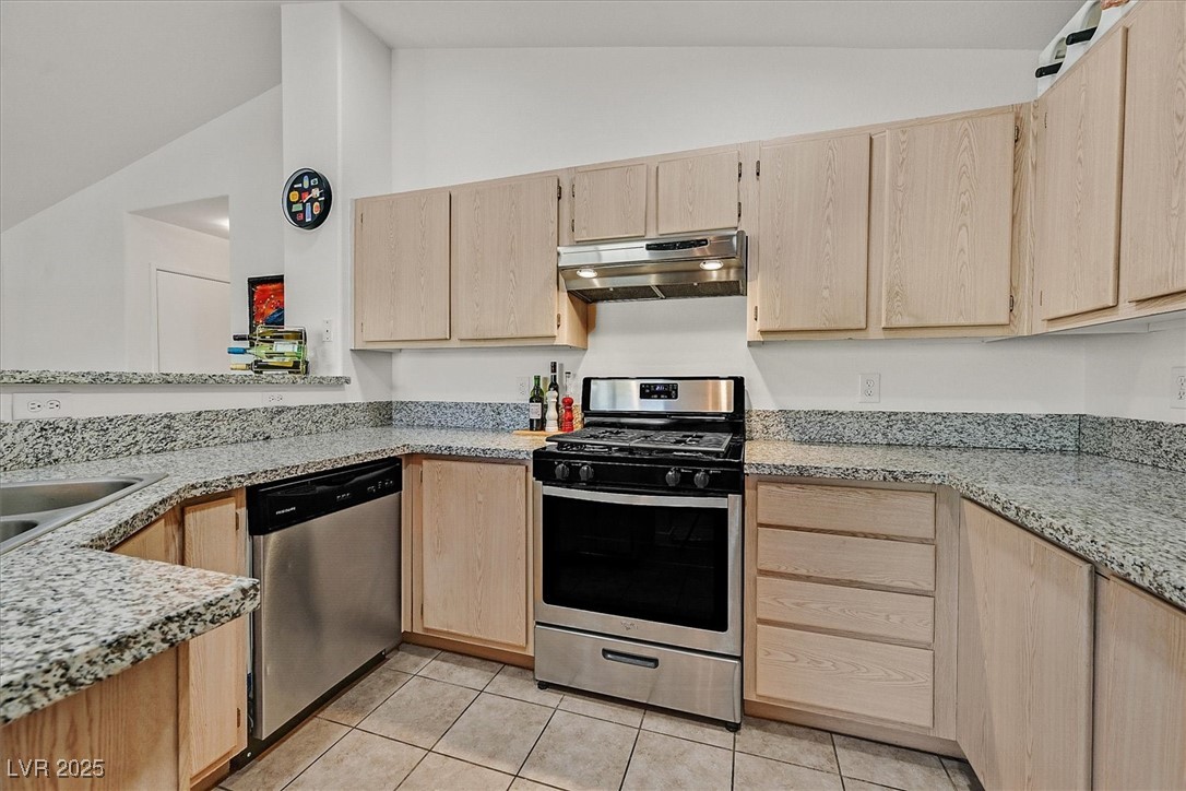 701 Wheat Ridge Lane 203