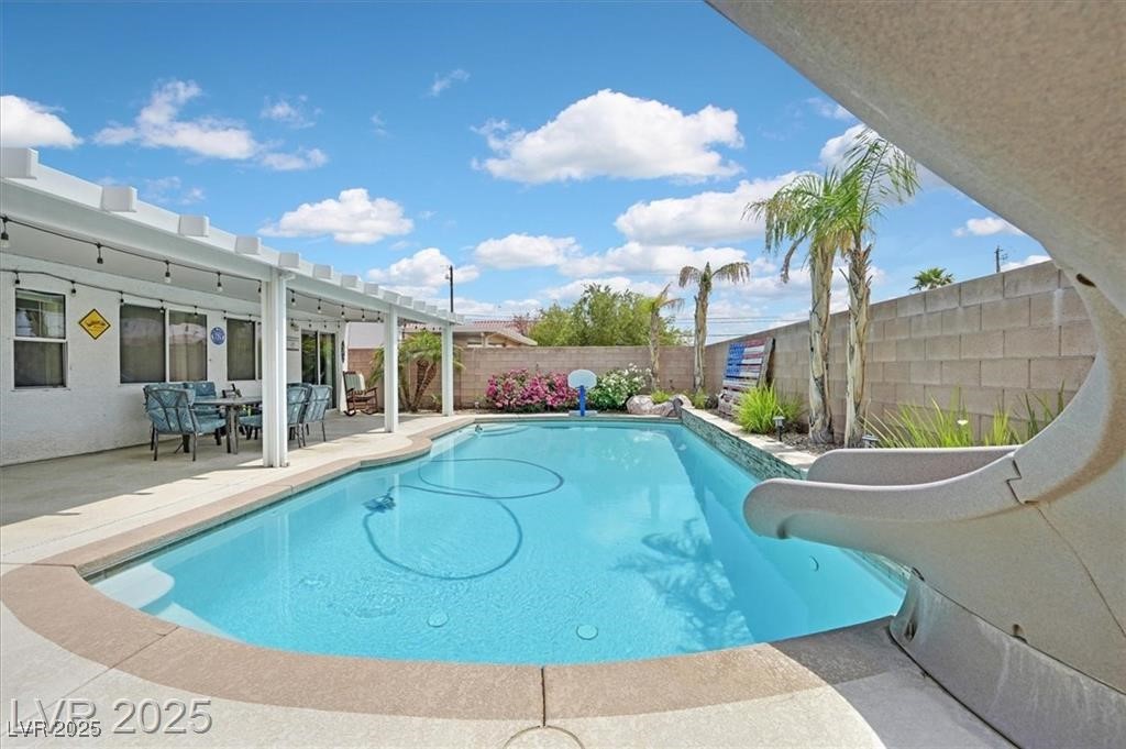 2011 Mountain Sunset Avenue