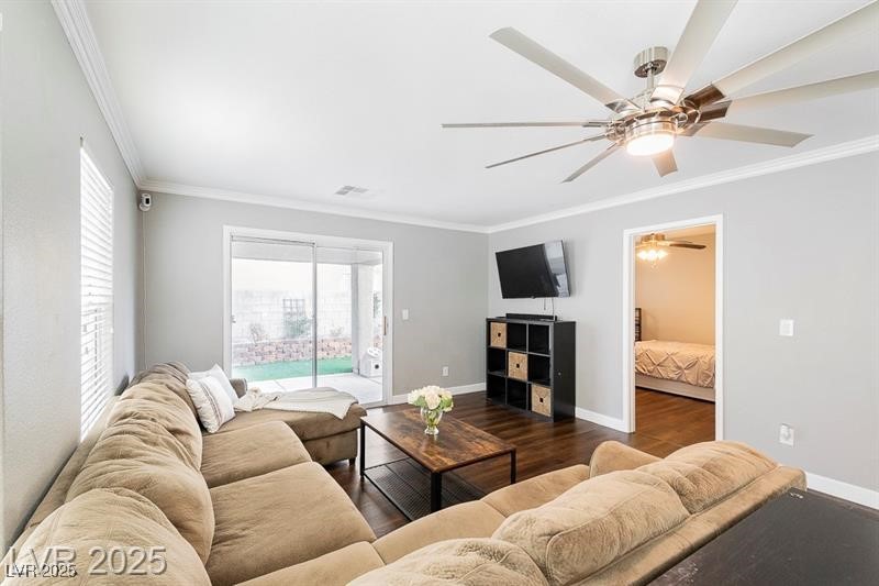 9761 Splendor Sky Avenue