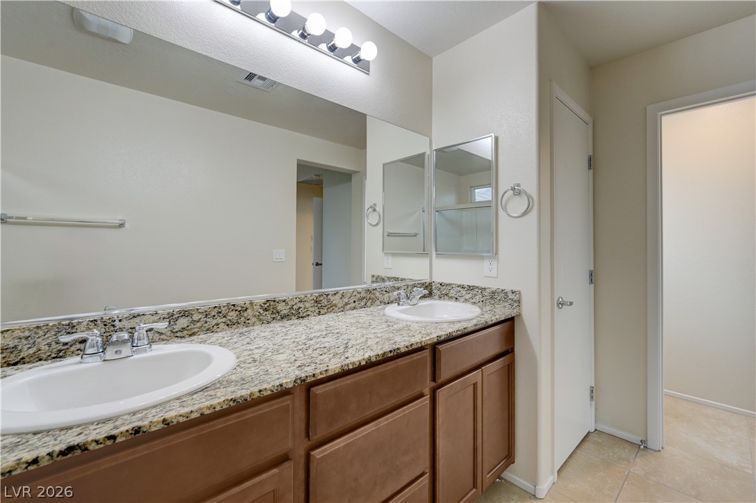 4420 Stardusk Falls Avenue