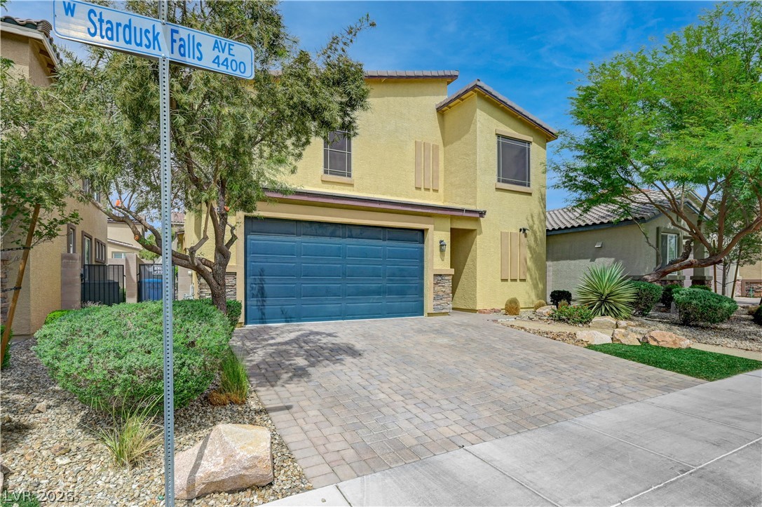 4420 Stardusk Falls Avenue