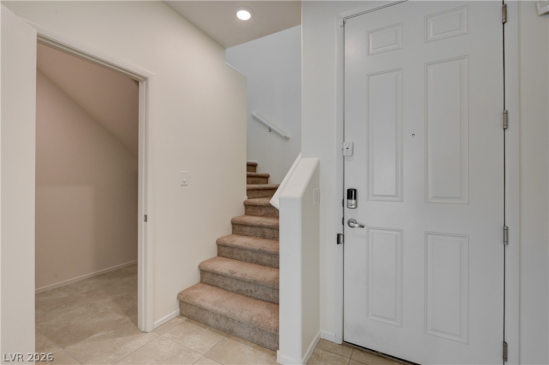 4420 Stardusk Falls Avenue