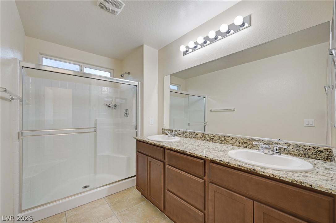 4420 Stardusk Falls Avenue