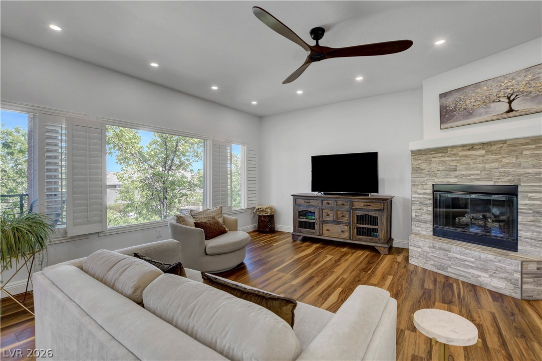 10809 Garden Mist Drive 2004