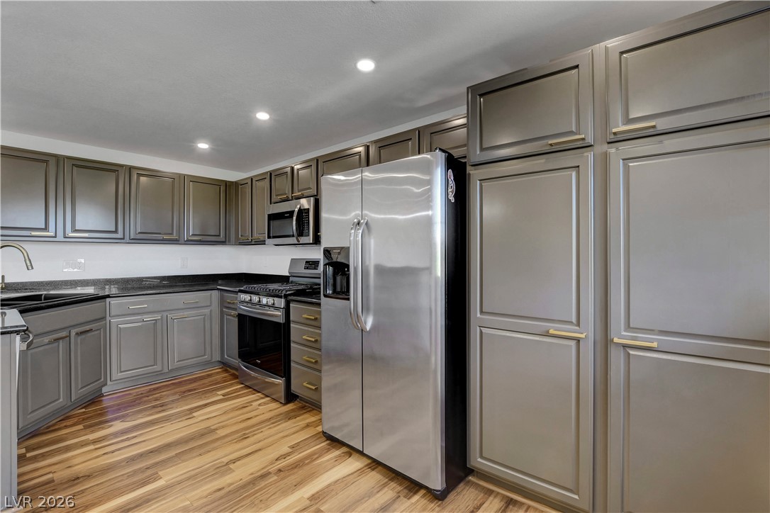 10809 Garden Mist Drive 2004