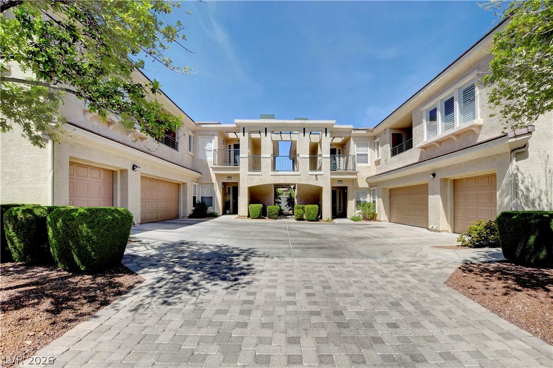 10809 Garden Mist Drive 2004