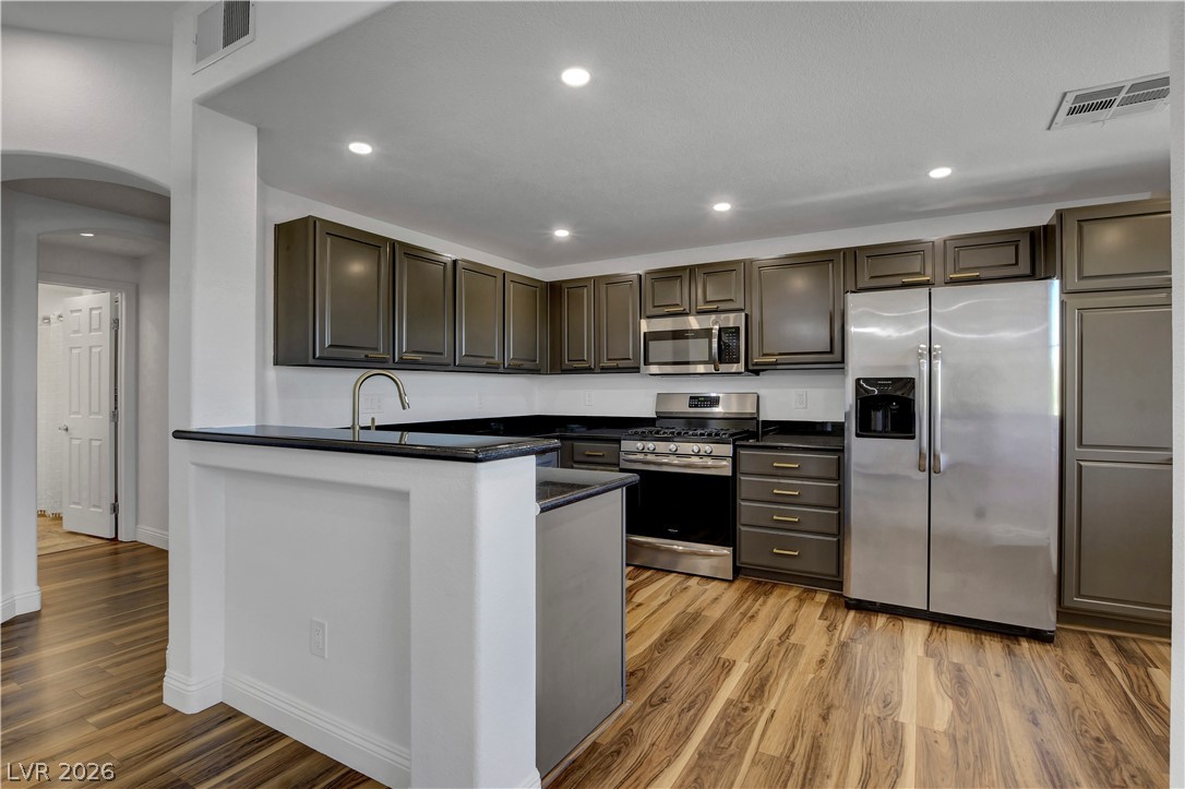 10809 Garden Mist Drive 2004