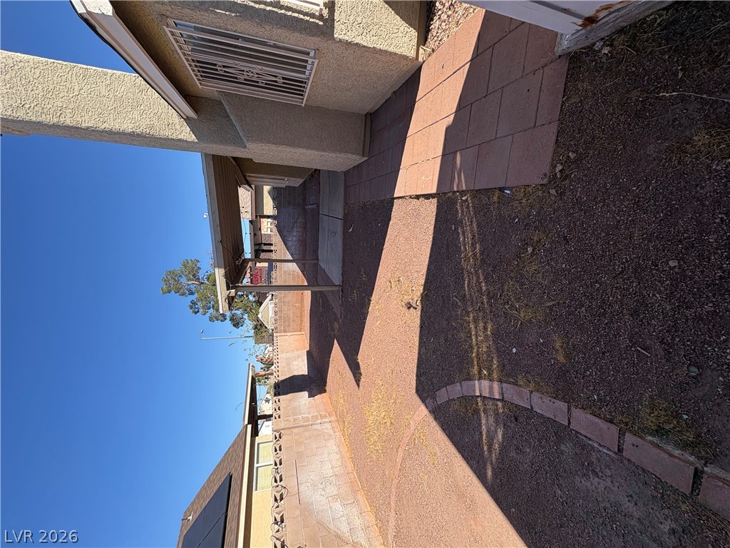 2004 Ullom Drive