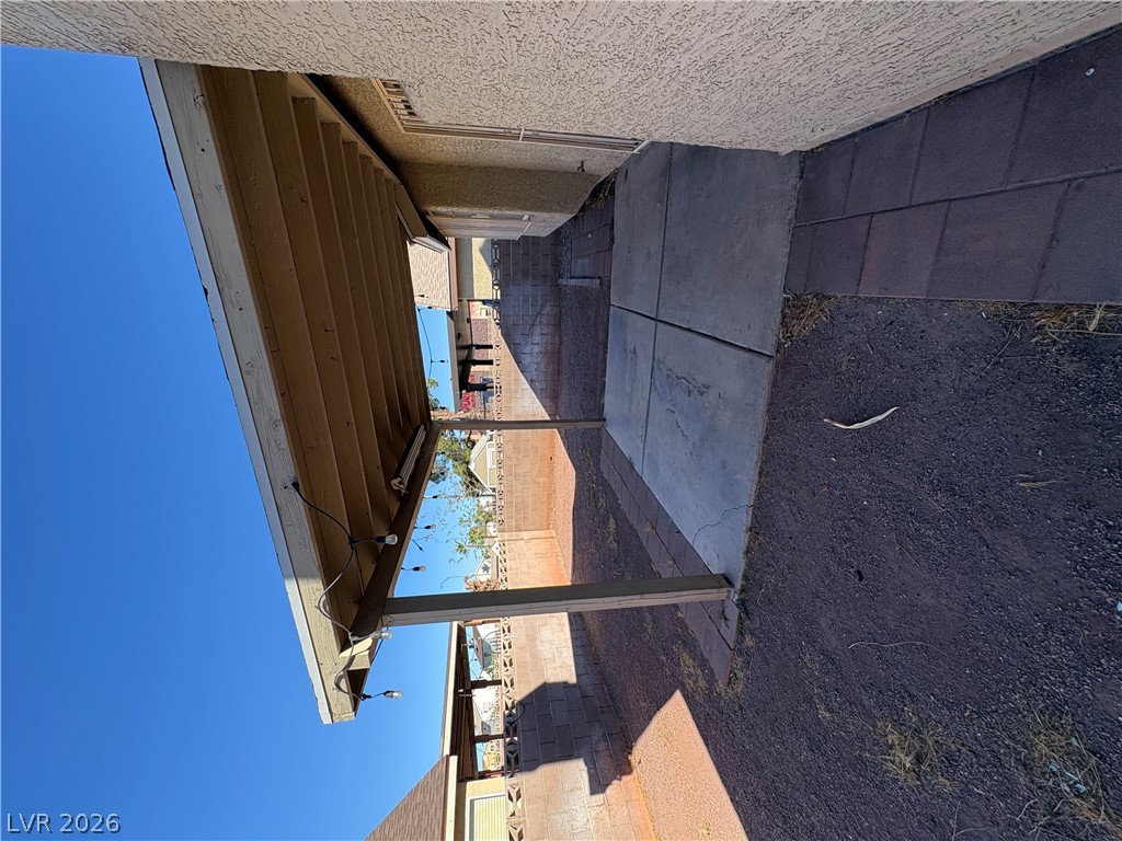 2004 Ullom Drive