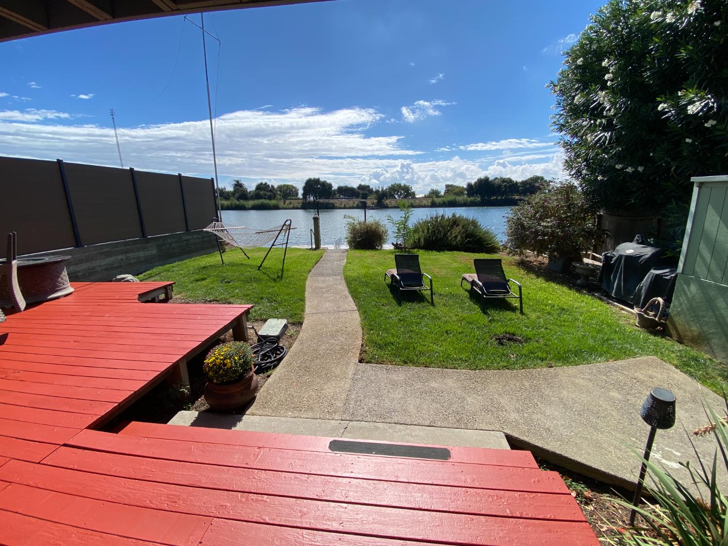 17440 Grand Island Rd