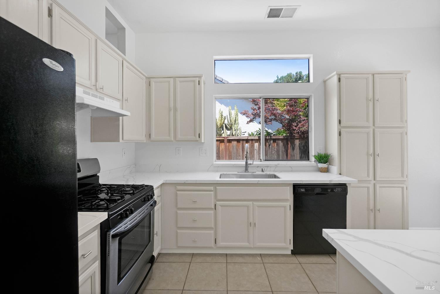 1550 Northwood Drive
